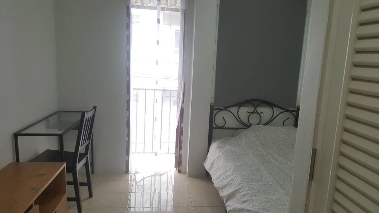 Js Mansion Hotel Банкок Екстериор снимка