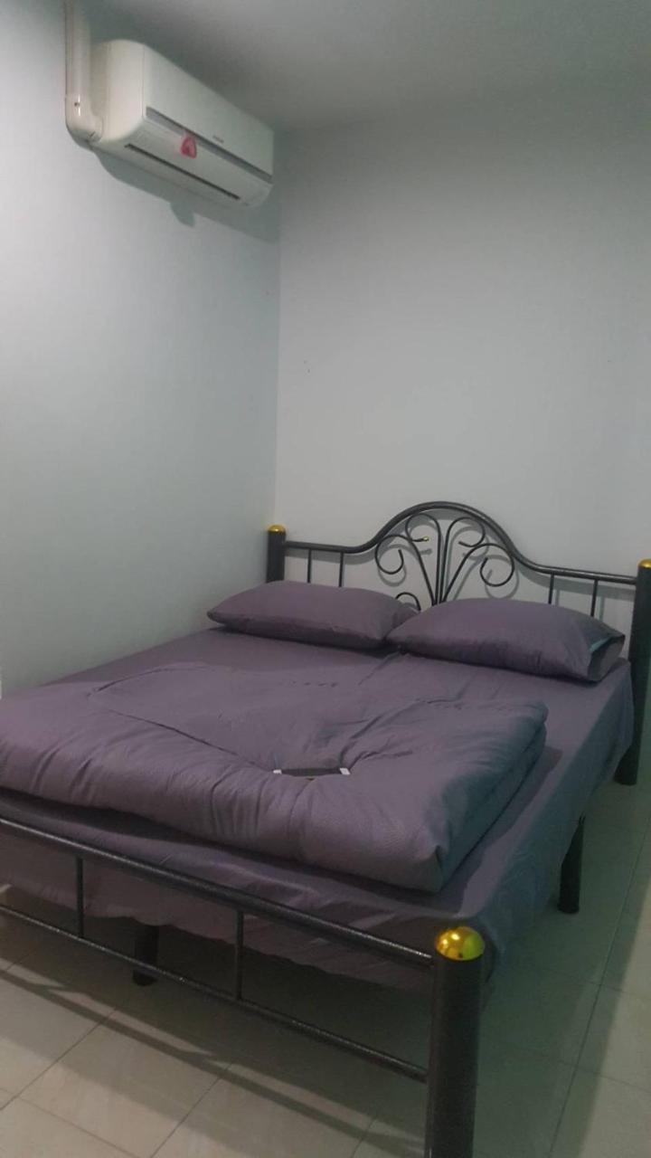 Js Mansion Hotel Банкок Екстериор снимка