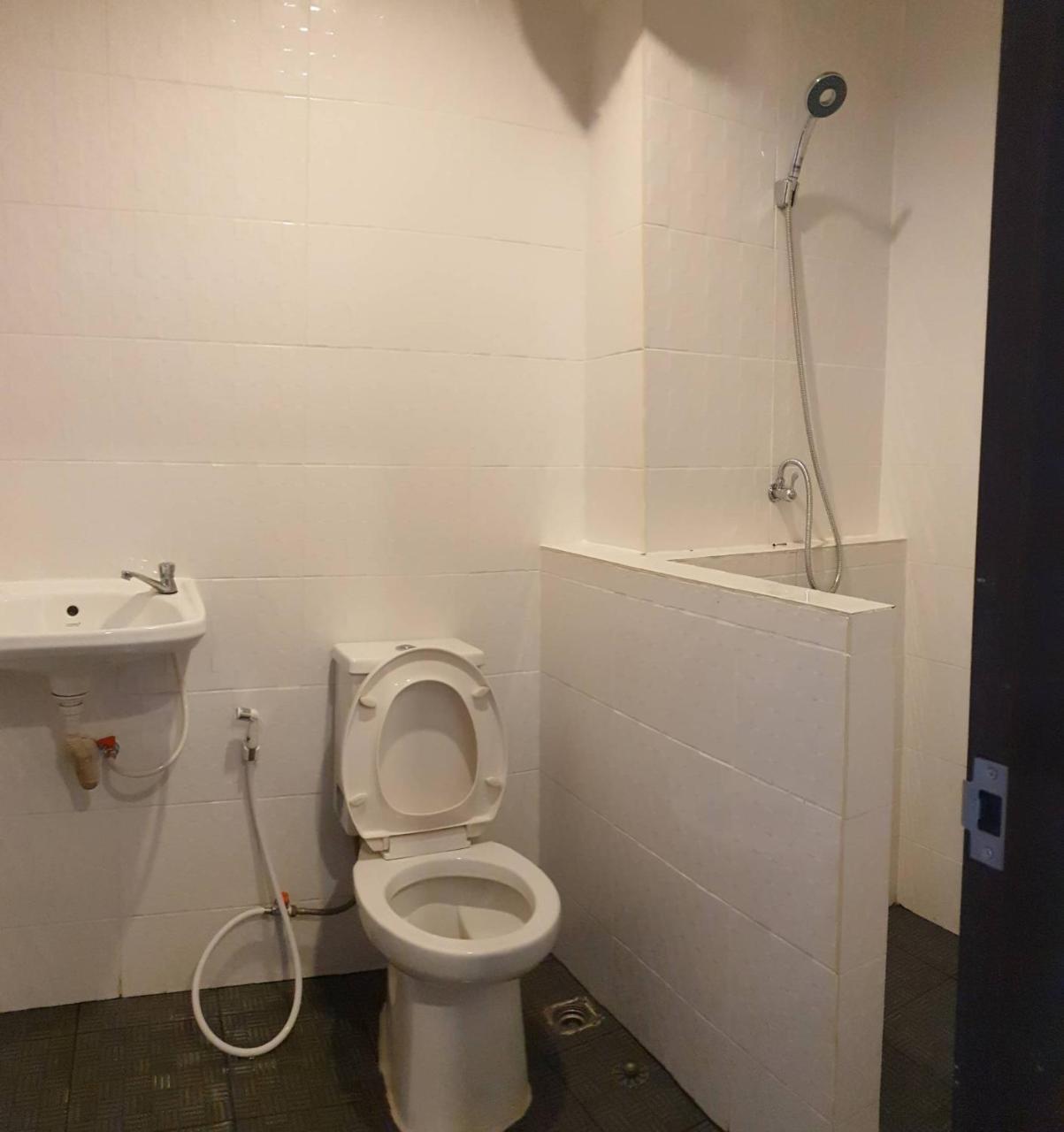 Js Mansion Hotel Банкок Екстериор снимка