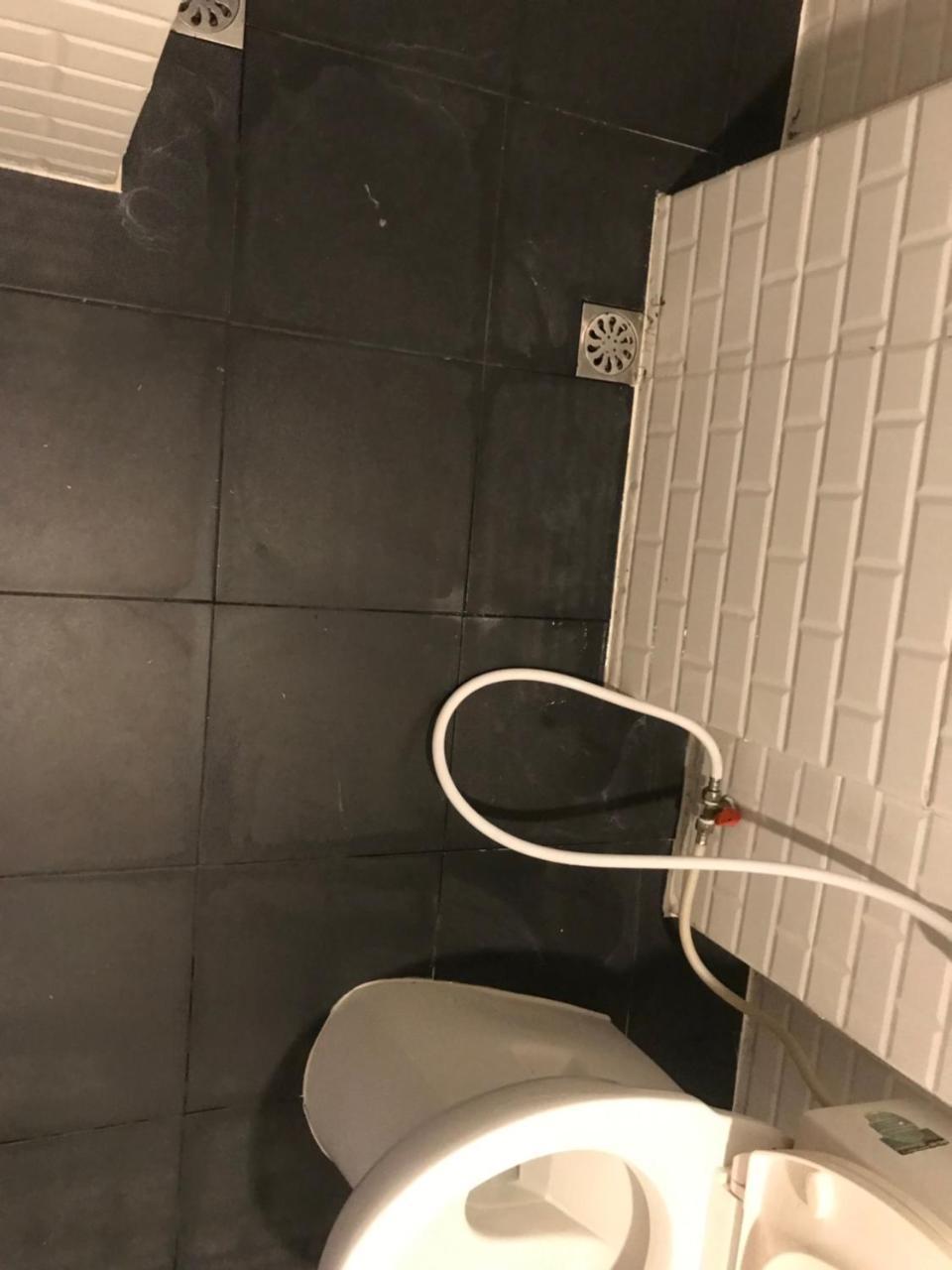 Js Mansion Hotel Банкок Екстериор снимка